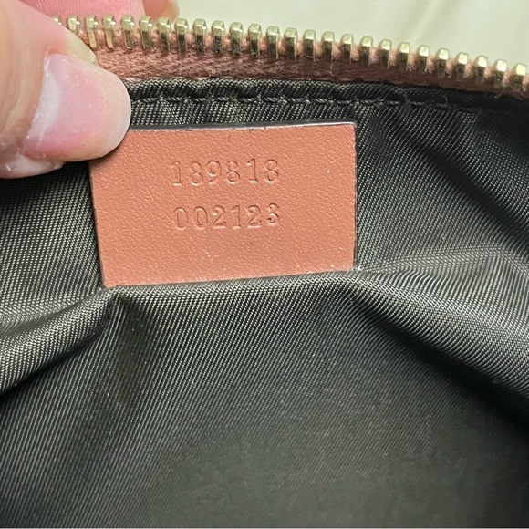 GUCCI SUPREME Star Print Zipper Cosmetic Pouch Make Up Bag - Picture 8 of 16